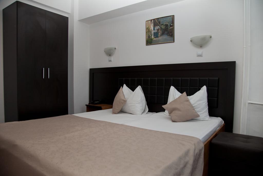 Hotel Metropol Pitesti Room photo